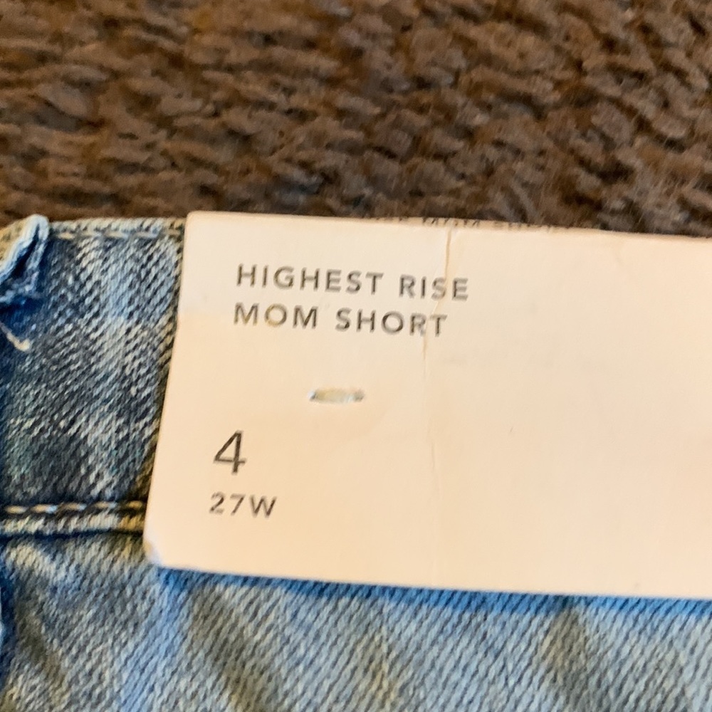 High Rise Mom shorts - Picture 4 of 4